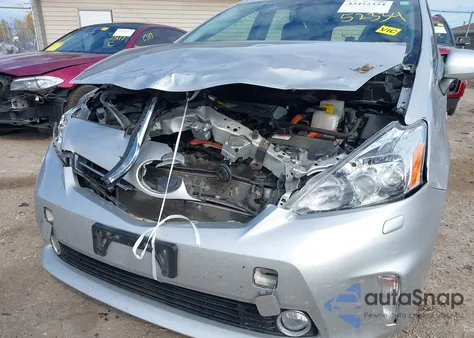 2014 Toyota Prius V Five from USA, damaged, VIN JTDZN3EU7EJ001878
